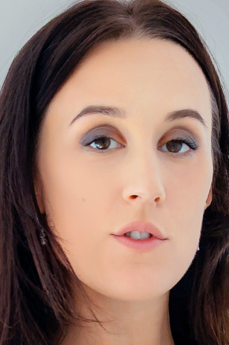 Helena Valle
