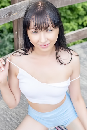 Bernie Smiles Flirtatiously As She Turns Heads With Her Flawless Figure